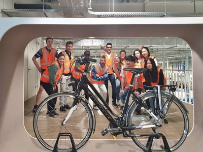 學員參訪荷蘭皇家Gazelle 自行車