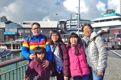 Dr. Kim Choy Chung with his family
