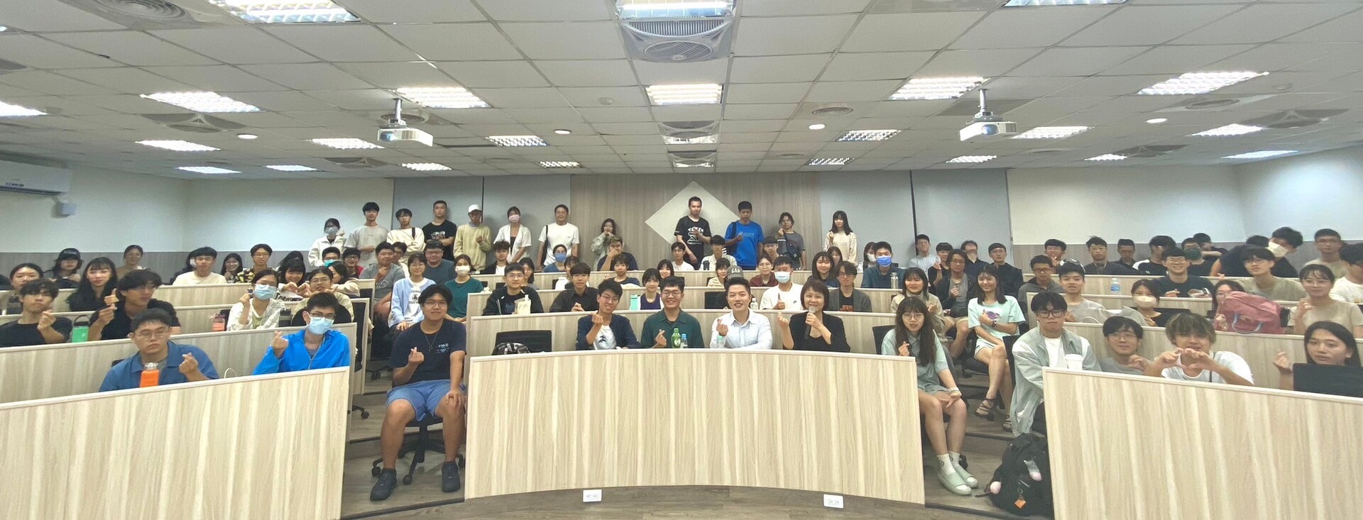 【職涯】台灣人愛旅日 留日與就職呢？ 日本交換及就業經驗談 跟你想的不一樣圖片