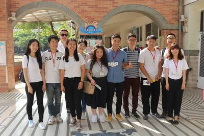 GHRM MBA alumna Linda Lin(5th from left)圖片