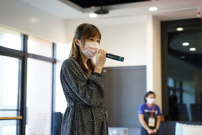 Director of the Office of International Exchange, Professor Mia Hsiao-Wen Ho, delivers a speech to the audienceImage