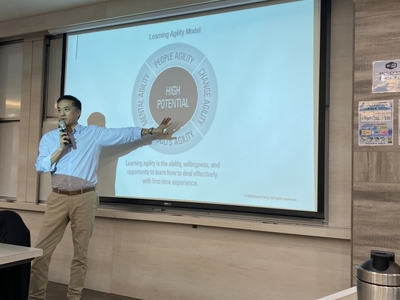 【IBMBA】把握學習翻轉弱勢 光輝國際總經理談職場學習圖片