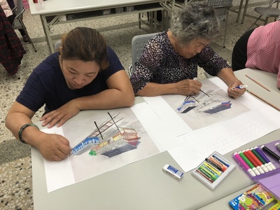 社區居民共同參與創作圖片