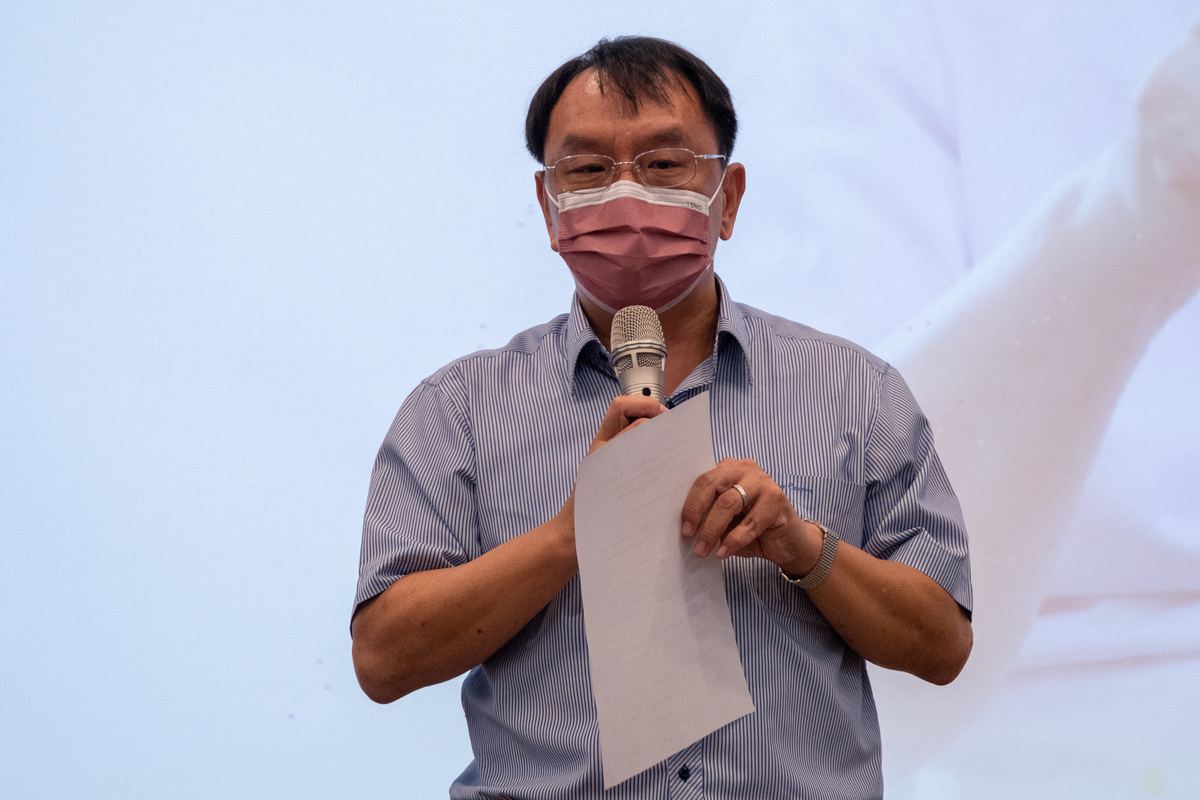 中正大學教務長洪新原圖片