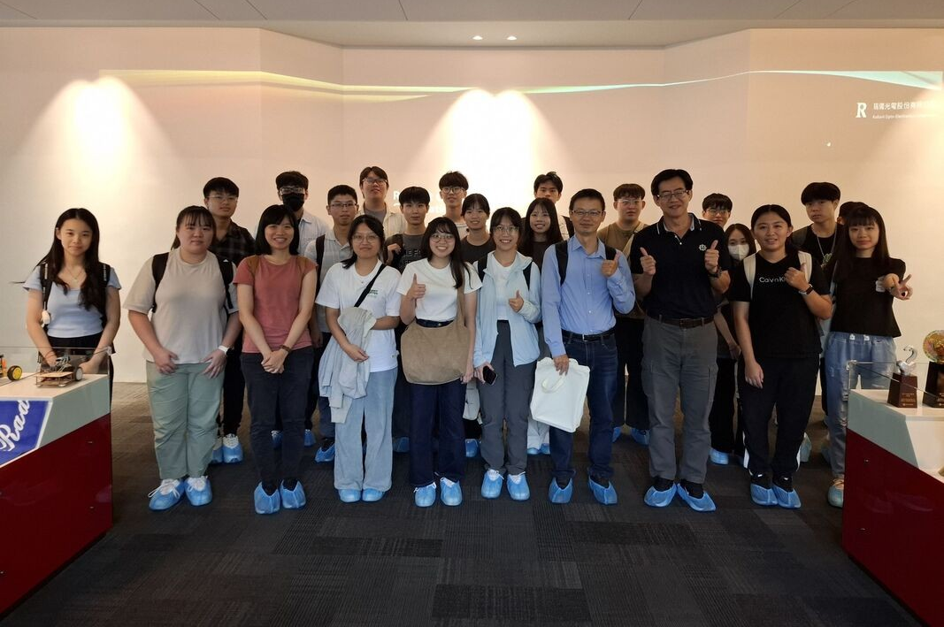 管理學院「企業交流與社會責任實踐」課程圖片