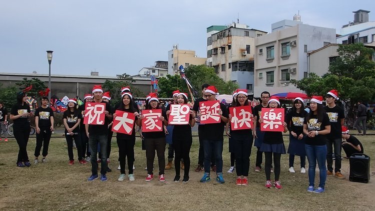 中山資管所冬至送暖陸客：「青春無敵」(聯合新聞網)圖片