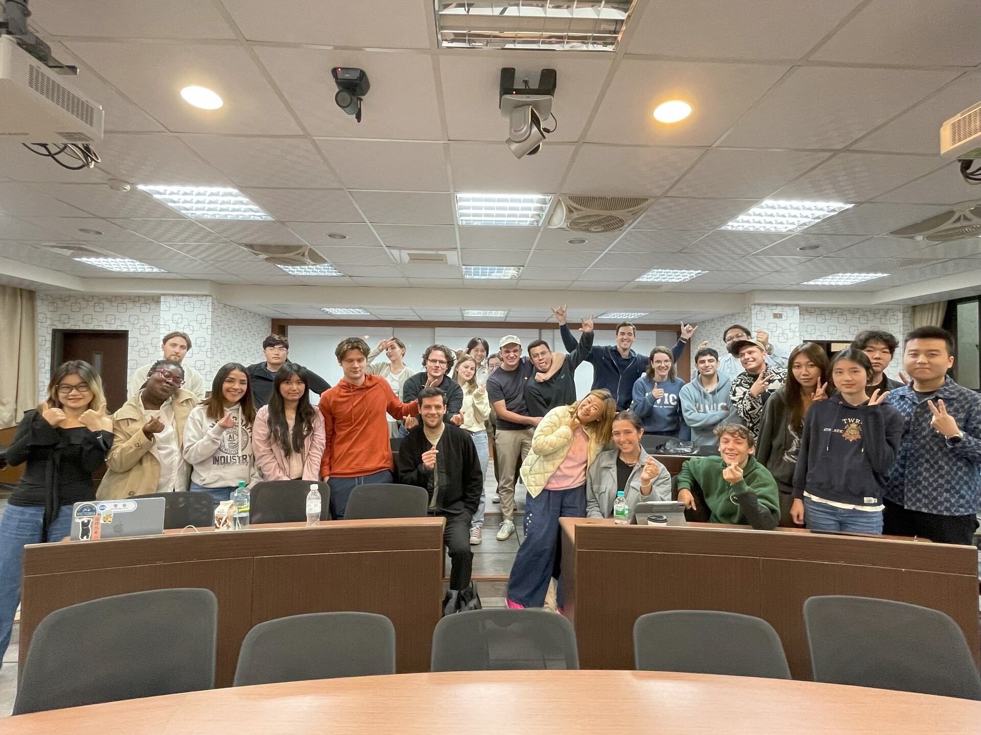 師生期末大合照圖片