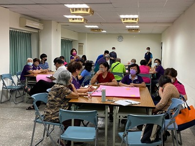 公民咖啡館討論圖片