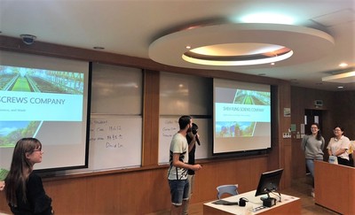 【GHRM】企業諮詢方法與實作課程：學生專案期末成果發表圖片