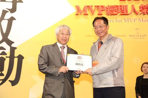中山大學行政副校長陳陽益教授(右)圖片