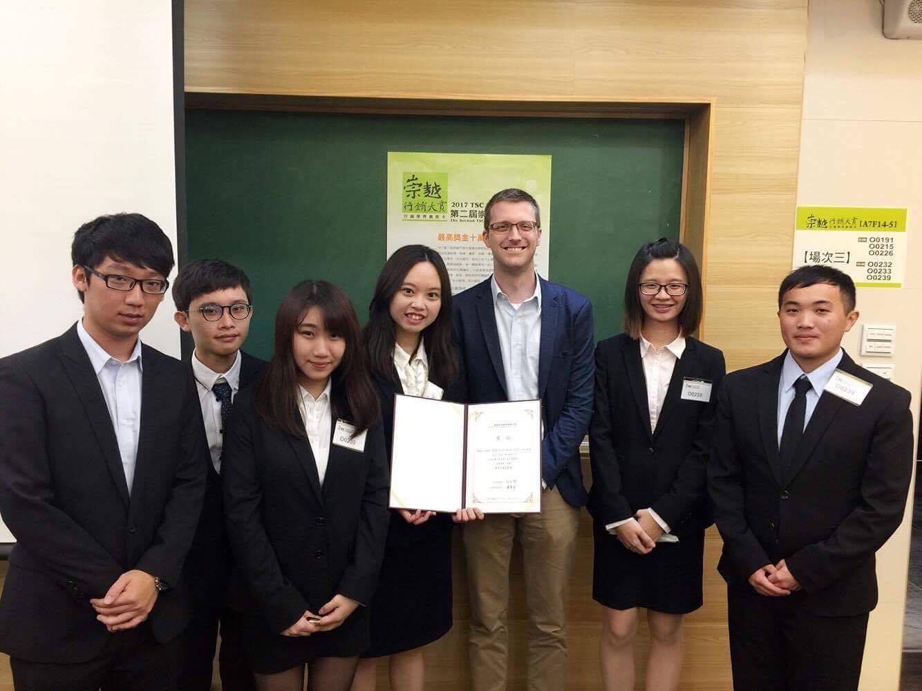 國立中山大學管院企業管理學系，表現優異。圖／周榮發圖片