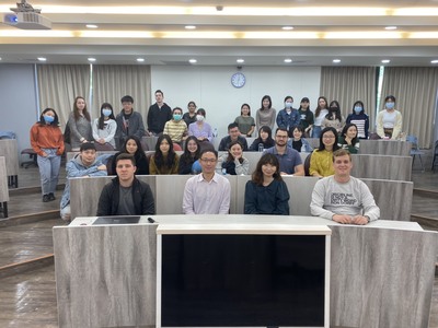 【IBMBA】政大施琮仁教授 談假新聞的影響力圖片
