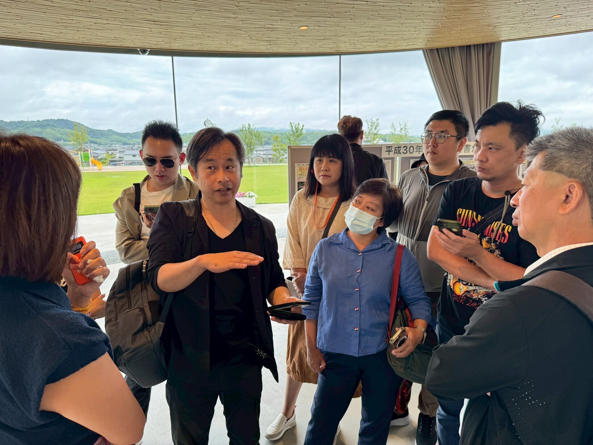 Dialogue with a local post-disaster response team at Takenomon Community Center in Mabicho, Kurashiki City.Image