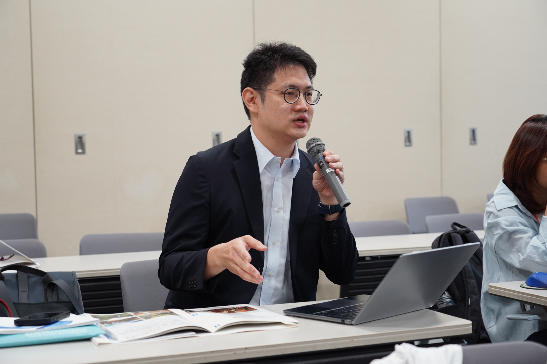 中山公事所博士生蘇柏安向岡山大學請益關於推動CLT工法、產業合作現況與未來發展圖片