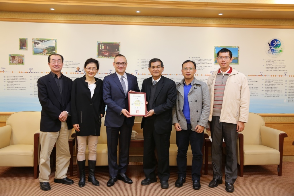 財務大師黃奇輔 獲頒中山大學榮譽講座（中山新聞）圖片