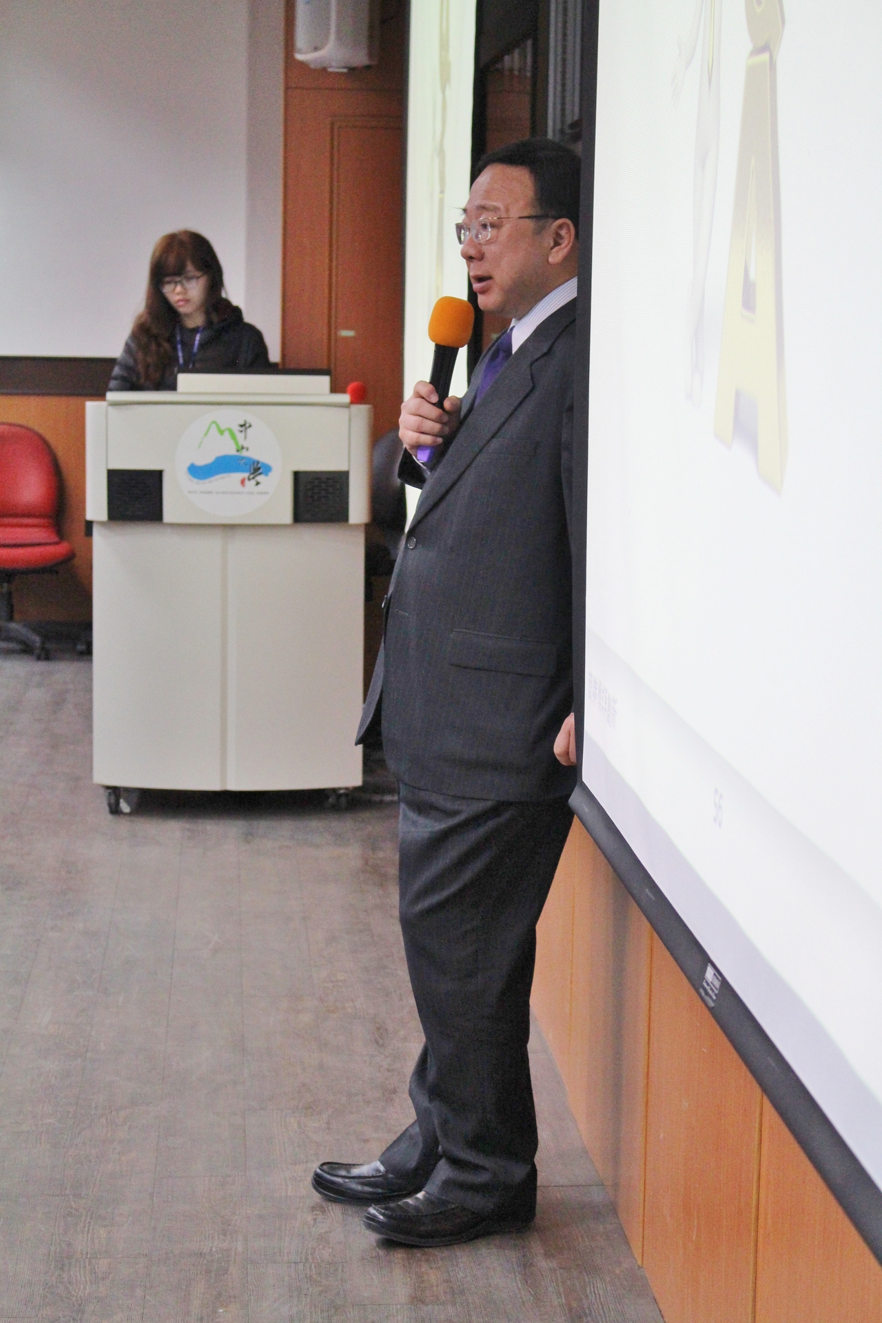 中山榮譽講座教授劉維琪  暢談「商業模式的再創新」圖片
