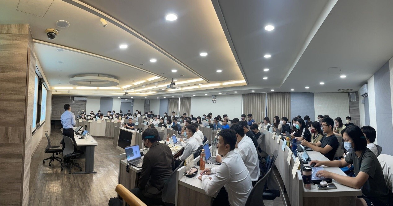 當日林彥良協理的演講盛況圖片