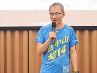 中山管院黃三益院長為勇士們打氣圖片