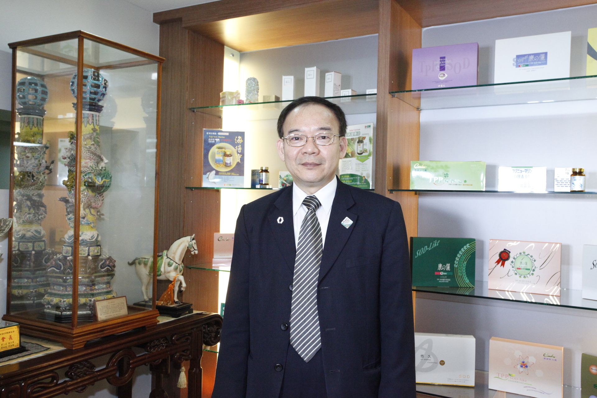 建德工業李金旆榮獲「105年度十大企業金炬獎」分享成功訣竅（校服中心）圖片