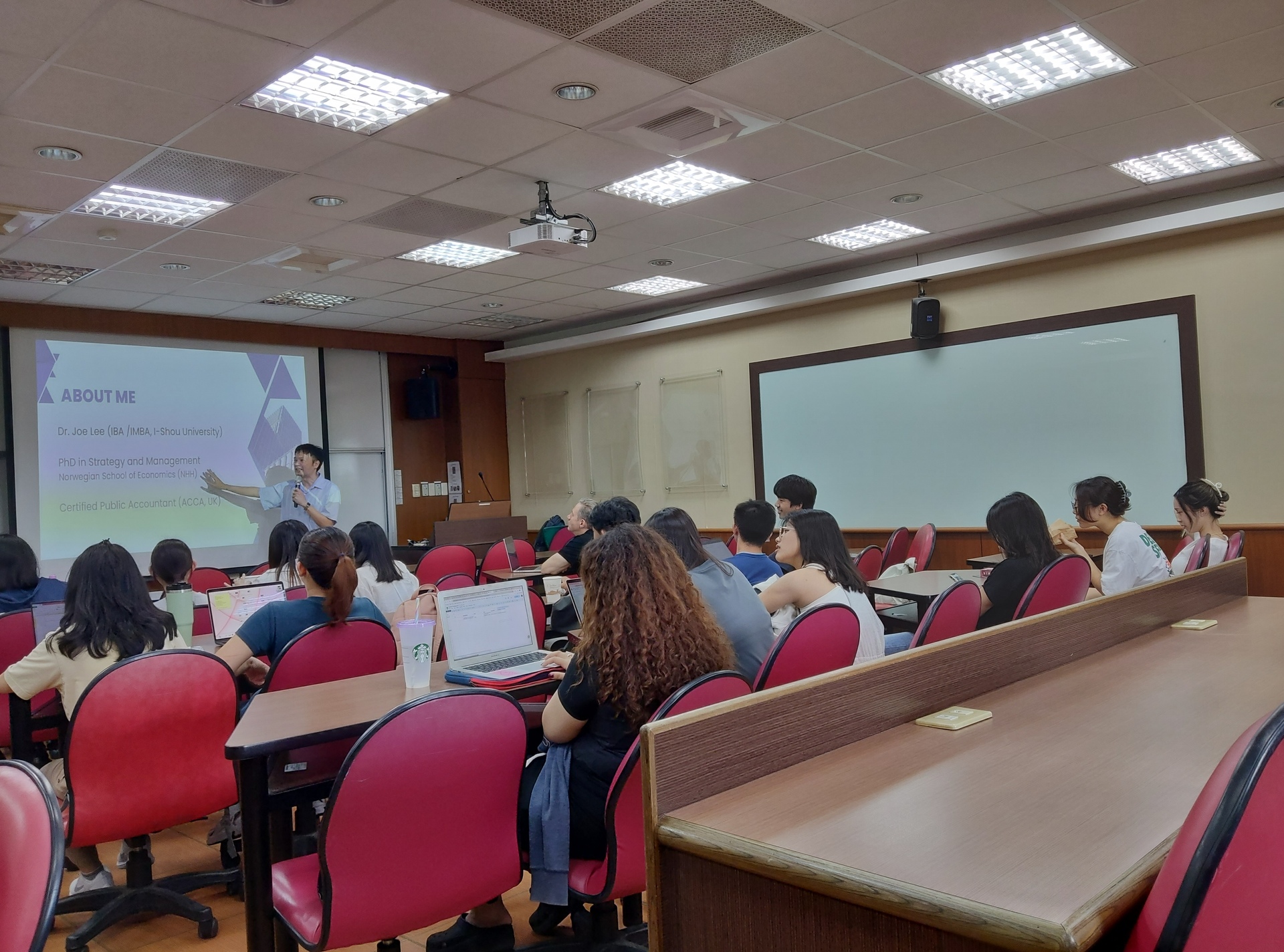 [IBBA] Modernizing Budgeting: Addressing Challenges and Exploring AlternativesImage