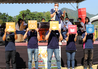 雷科公司進行CSR宣導,介紹SDGs(圖中上:雷科公司經理張晉豪)
