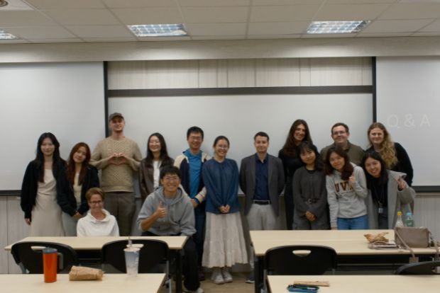 【英語學習角落】國際校友Bernhard Schnederle 分享職涯方向、跨文化適應與持續成長之路Image