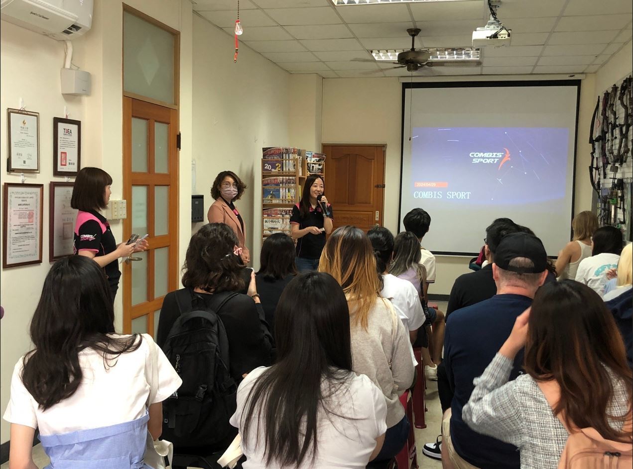 《 IB524 x IBBA153》Embarking on a Sustainable journey: students explore Corporate Sustainability practices at Combis SportImage