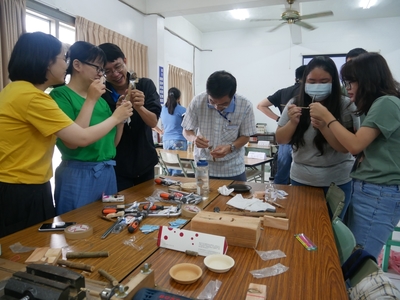 廢棄荔枝木變身文創商品　公事所推循環經濟促地方創生（中山新聞）圖片