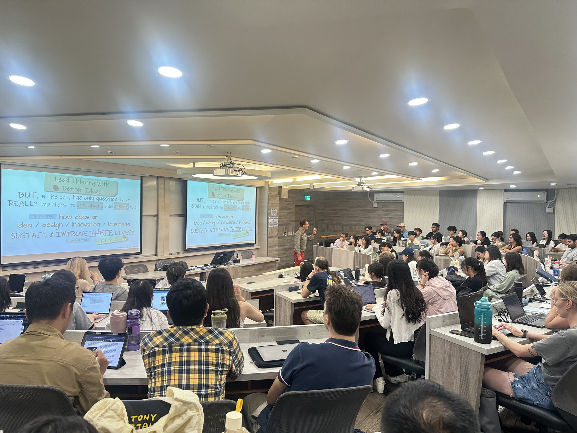 Prof. Gideon Loewy talking about " Values, Stewardship, Governance and Leadership"Image