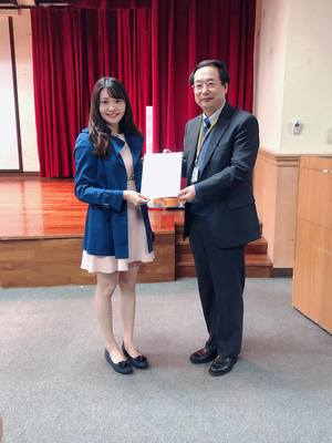 【人管所】博士生方沴淳獲2019年海峽兩岸組織行為與人力資源管理學術研討會【最佳論文獎】圖片