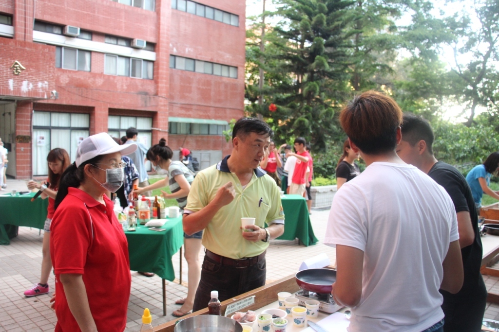 中山大學第一屆料理東西軍 美女廚房上菜囉！圖片