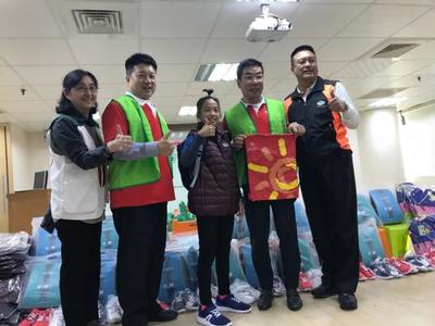 再忙也要做公益 中山陽光總動員溫馨禮助家扶（peopo）圖片