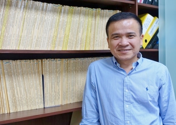 中山大學資訊管理學系副教授徐士傑，獲得今年的「吳大猷先生紀念獎」。（中山大學圖片）圖片