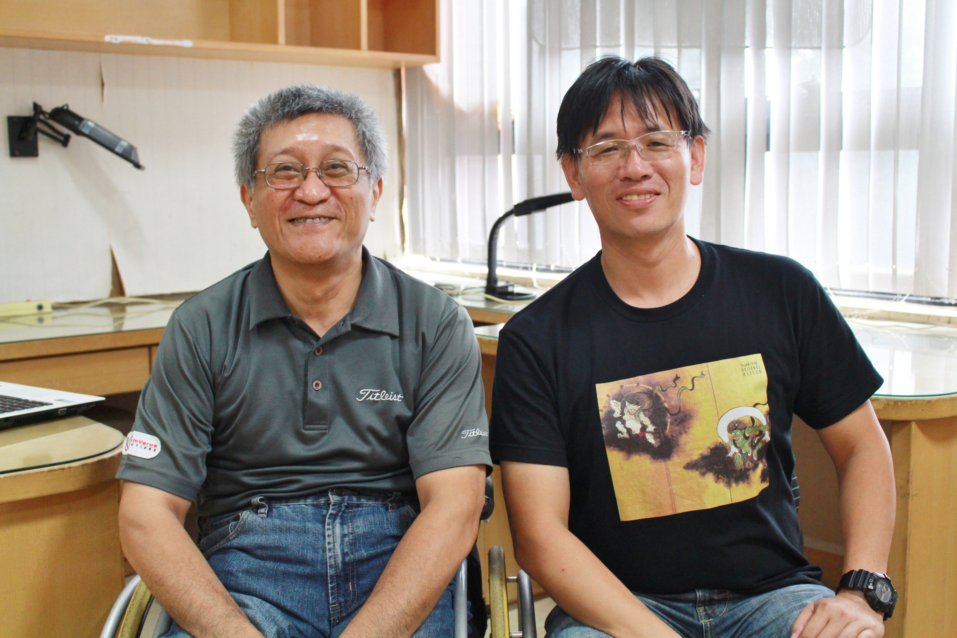 卓雍然博士(左)和王議賢博士(右)圖片