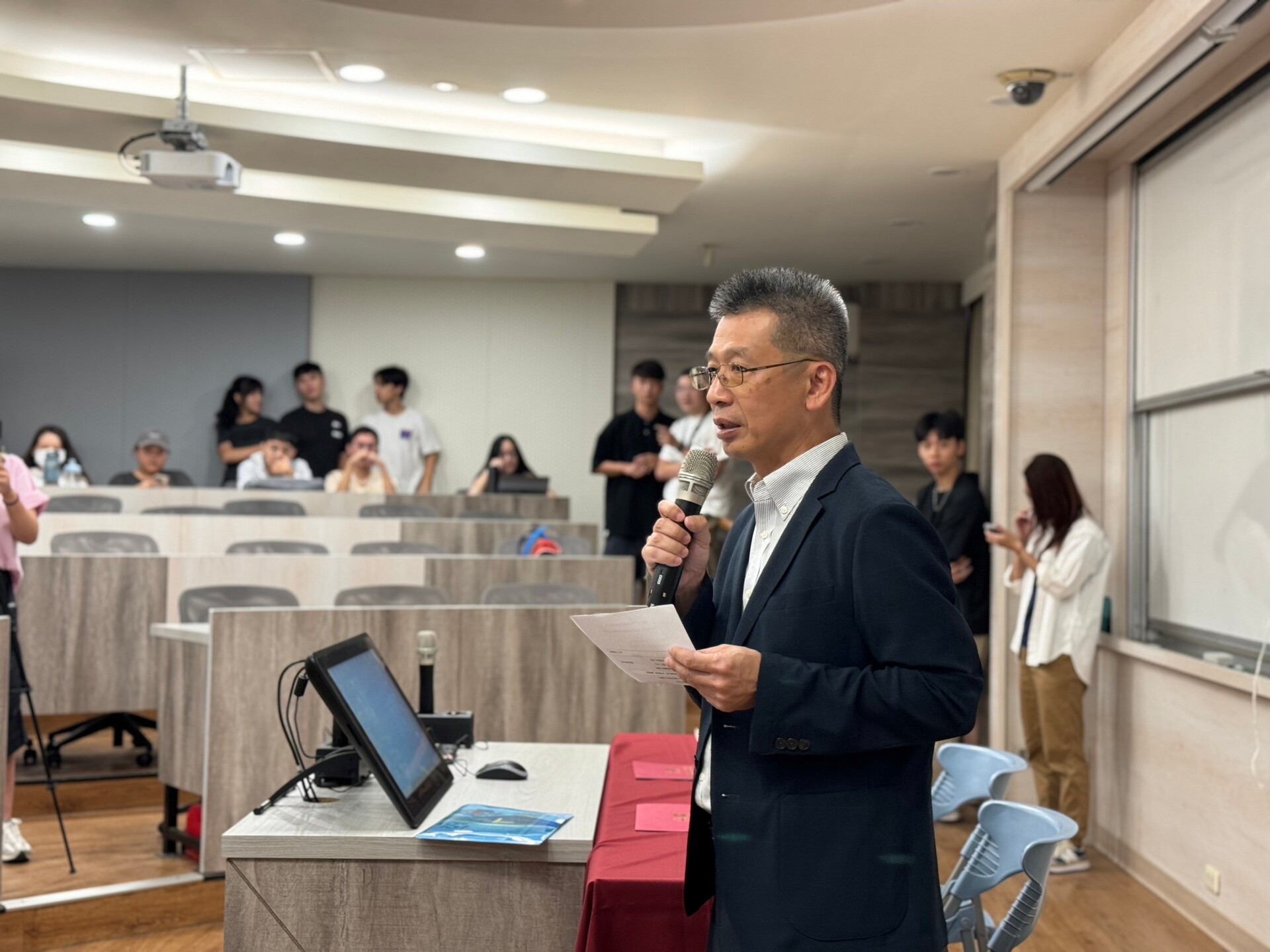 國立中山大學管理學院郭瑞坤副院長致詞，感謝MOU的簽署促進永續ESG理念的推廣圖片