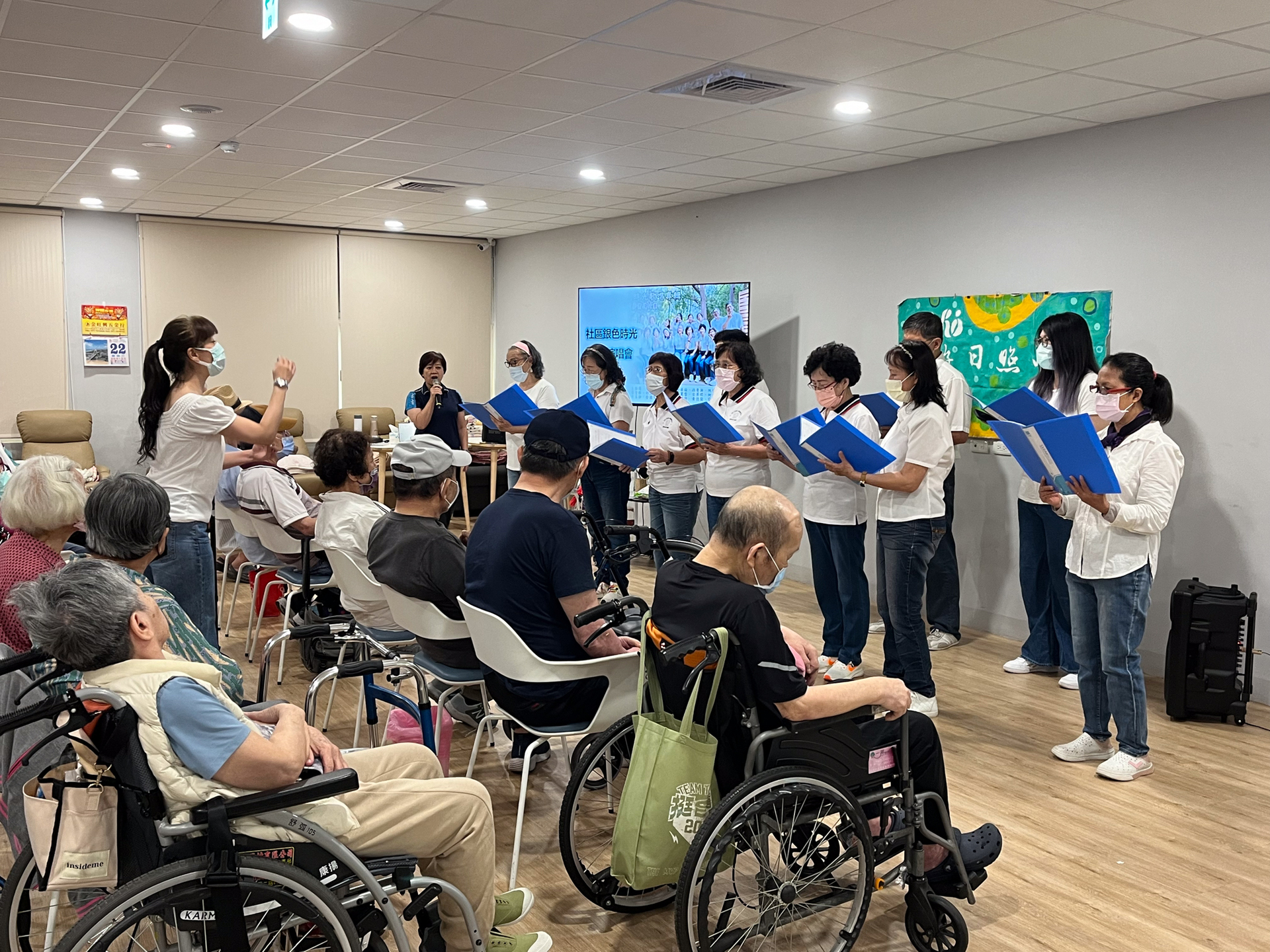 青銀合唱團至鄰好日照巡迴演唱，減緩同齡長輩的抑鬱，鼓勵勇於面對生活的信心圖片