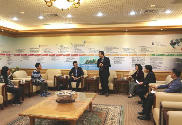中山大學與悠遊卡公司合作發行校友證圖片