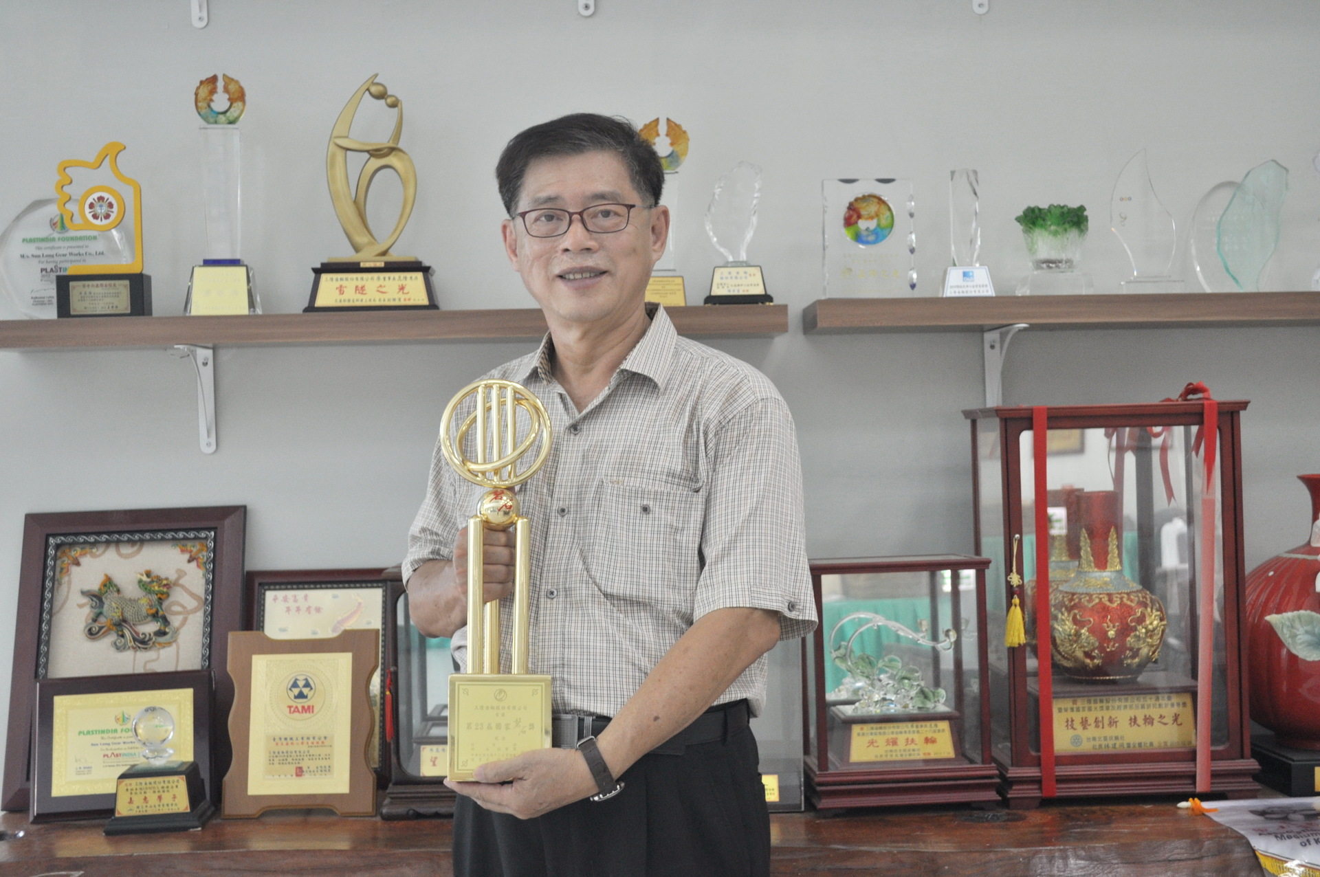 三隆齒輪廖昆隆 化不可能為可能的臺灣之光圖片
