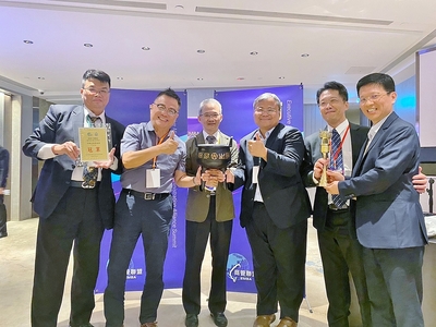 NSYSU won Gentleman’s Tripod in Bai Li Cup Case Competition at EMBA Alliance Summit Image