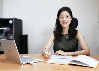 Assistant Professor Li-Lin Liang of Department of Business Management, NSYSU