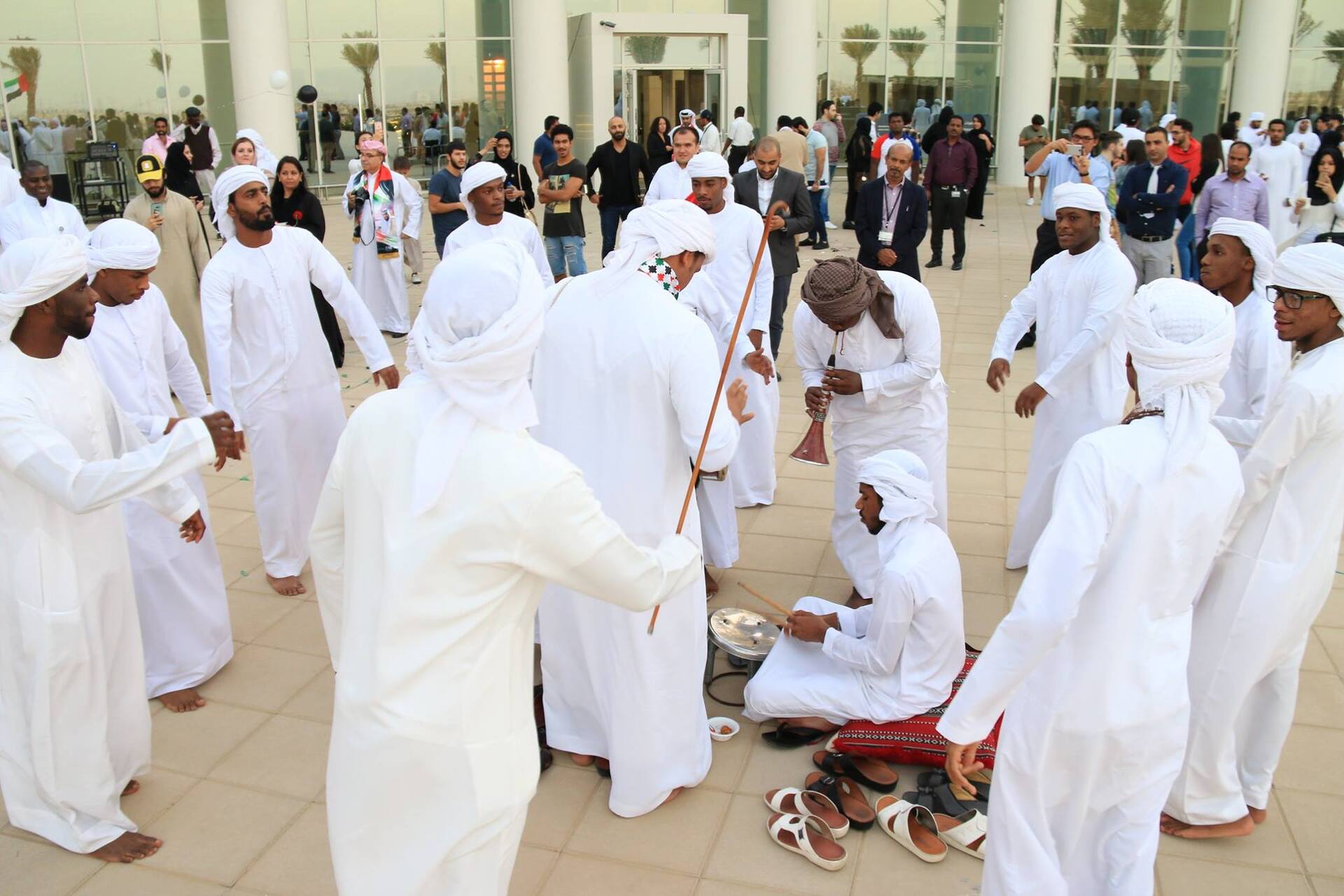 杜拜大學慶祝 UAE 阿聯大公國國慶日時舉辦的慶祝活動（UD提供）圖片