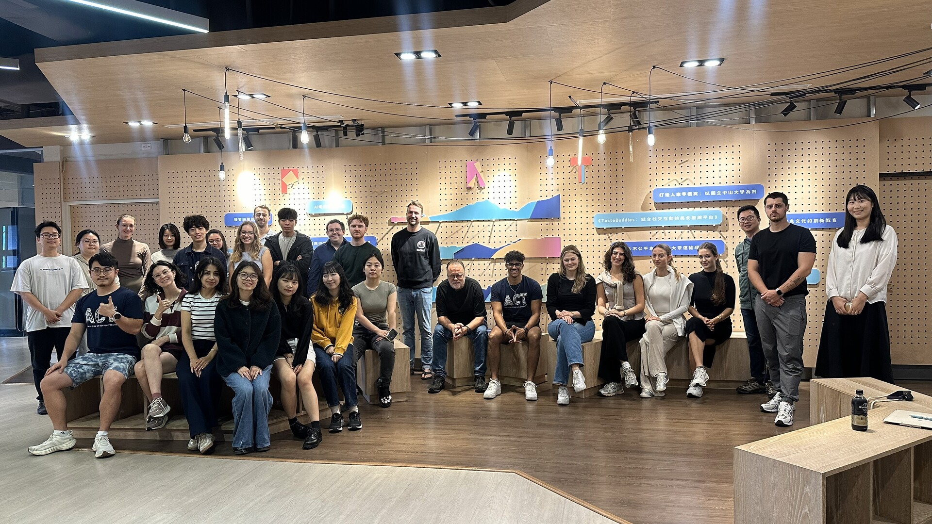 【ACT】從創業規劃到電梯簡報實戰：Dr. Paul Čejka應邀於 ACT 全球商管學程授課圖片