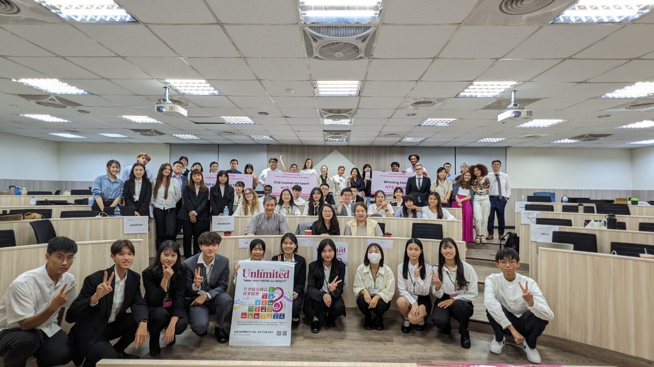 冠軍隊伍SAAJE圖片