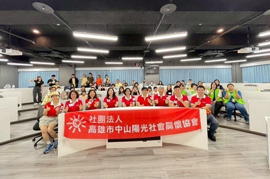 【EMBA】逆風飛翔．夢想啟航－以教育點亮希望，讓逆風中的年輕生命看見未來圖片