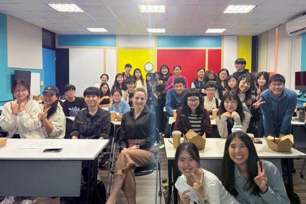 [English Corner] IBMBA Alumna Svetlana Boldina Shares Practical Strategies for English Interviews: Résumé Writing, Interview Performance, and Salary NegotiationImage