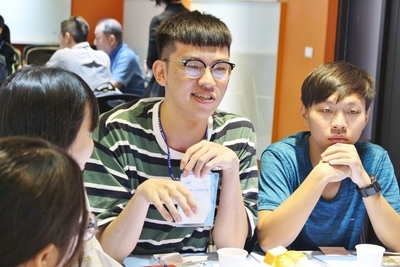 【管院】大手牽小手  牽起校友與學弟妹的經驗傳承圖片