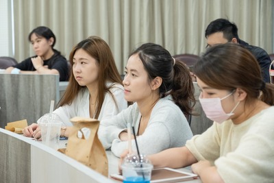 【職涯】台灣角川陳佳聰解析非技術背景人才的機會、陷阱與挑戰圖片