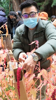 【管院CSR】〔國際學程-IBMBA〕《Student Association》Land Ethics: Red Quinoa Harvest圖片