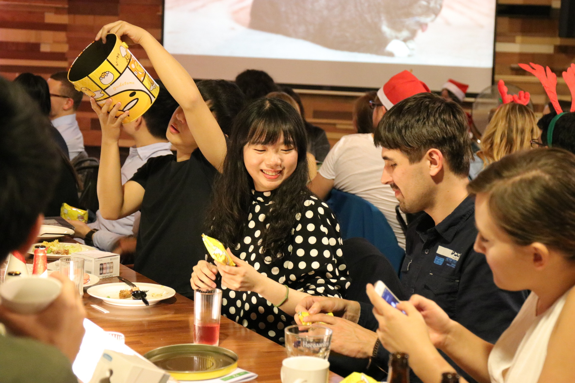 管院國際學程同樂 Live演出慶耶誕圖片