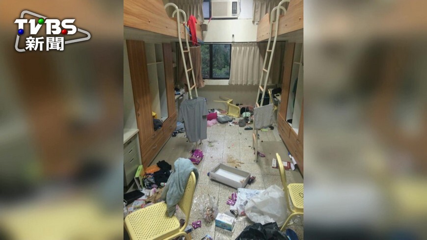 潑猴闖中山大學宿舍搗亂　學生喊：沒轍（TVBS）圖片